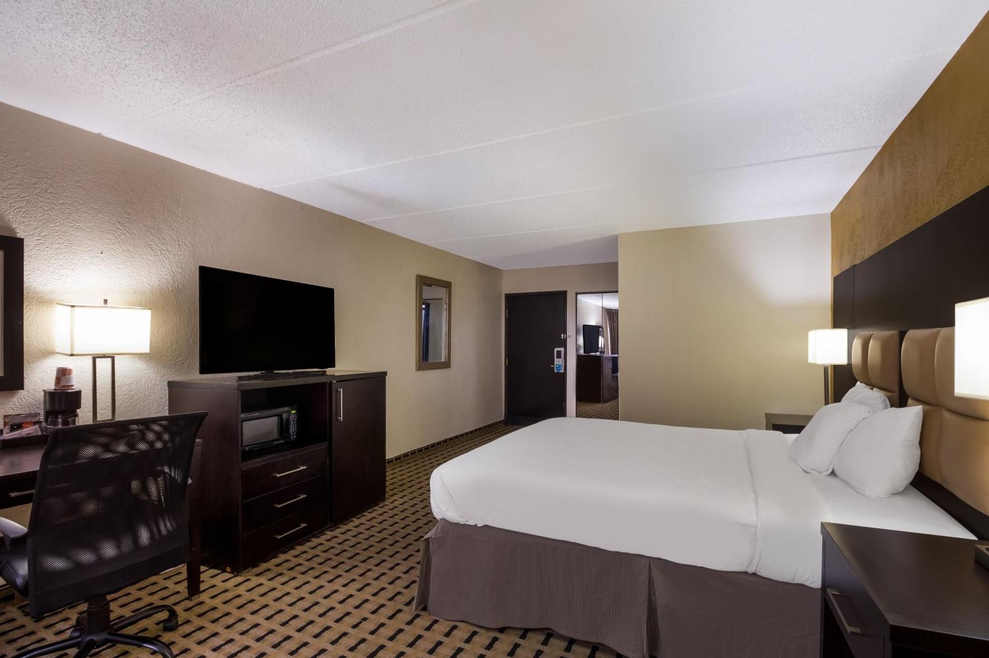 Clarion Pointe Lake Jackson - Clute Экстерьер фото