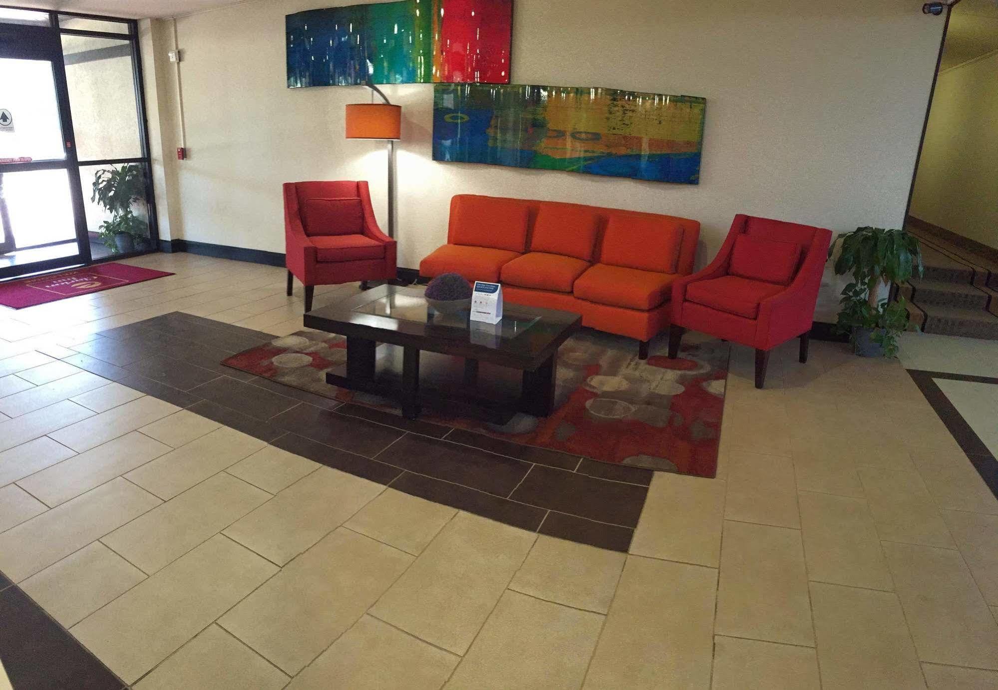 Clarion Pointe Lake Jackson - Clute Экстерьер фото